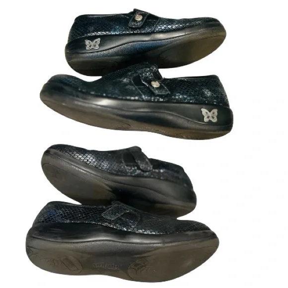 Alegria Kara Slip-On Black Blue Iridescent Leather Clogs - Picture 9 of 14